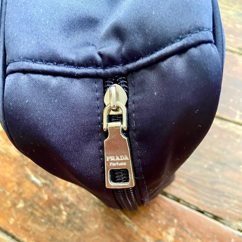 Prada Parfums Bag Black Cosmetic Makeup Toiletry Travel Pouch EUC - Picture 8 of 10